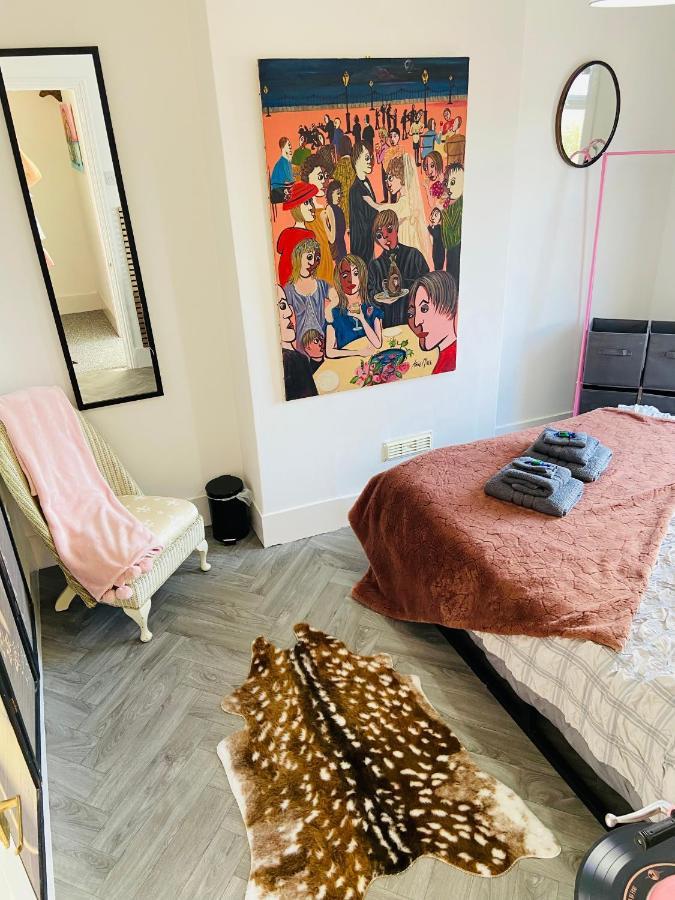 Funky Cozy Cottage With Outside Space Ήστμπορν Εξωτερικό φωτογραφία